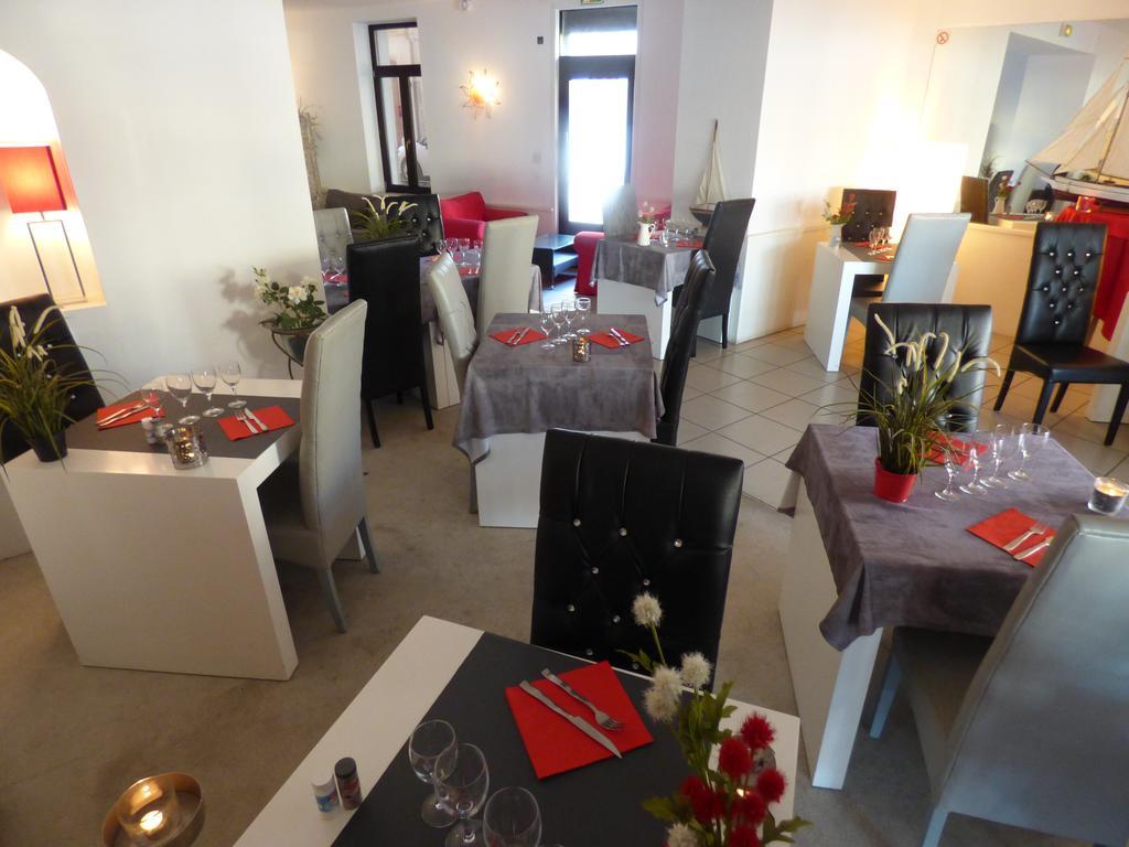 Hotel-Restaurant Du Port Mèze Exteriör bild